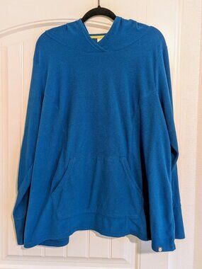 Livi 22/24 Active Blue Hooded Sweatshirt